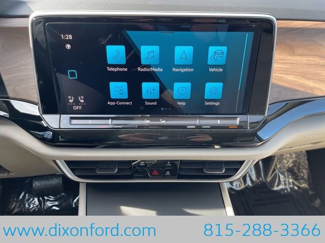 New 2026 Volkswagen Atlas SE image 11