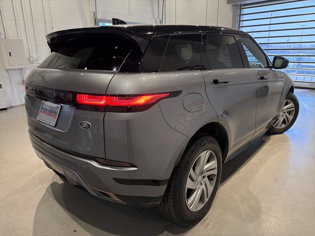 Used 2023 Land Rover Range Rover Evoque R-Dynamic S AWD/4WD image 4
