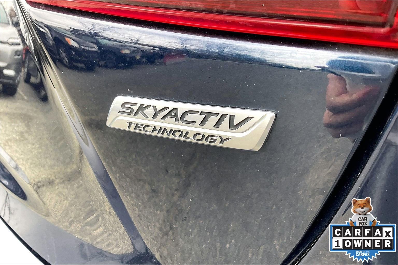 Used 2018 MAZDA MAZDA3 Sport w/ Preferred Equipment Package image 10