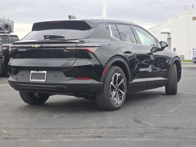 New 2026 Chevrolet Equinox EV LT image 16