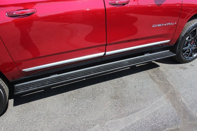 New 2025 GMC Yukon XL Denali w/ Sun & Power Step Package image 6