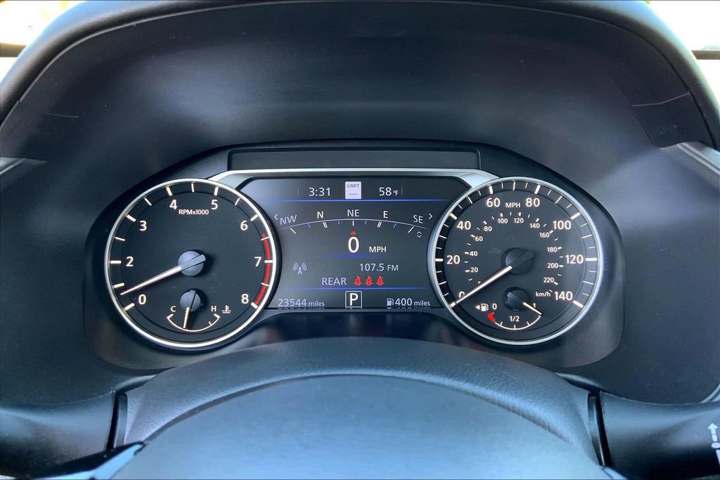 Used 2024 Nissan Altima 2.5 SV w/ SV Premium Package image 10