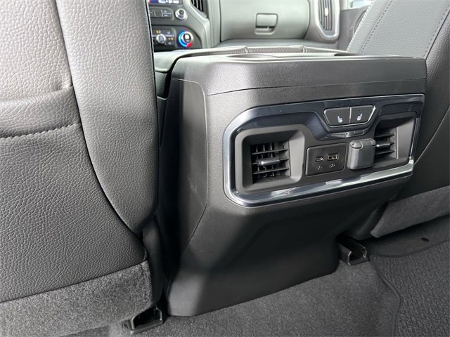 Used 2023 GMC Sierra 3500 Denali image 22