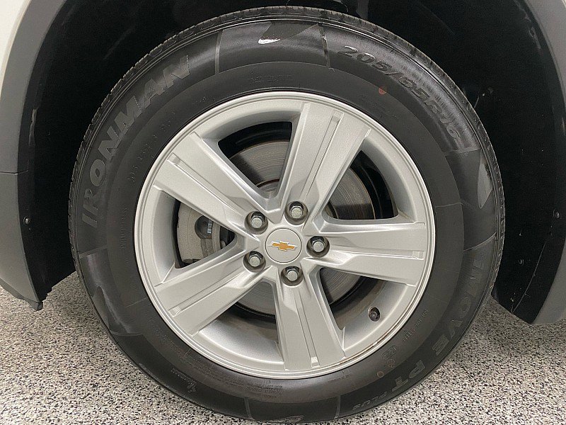 Used 2020 Chevrolet Trax LT w/ LT Convenience Package image 23