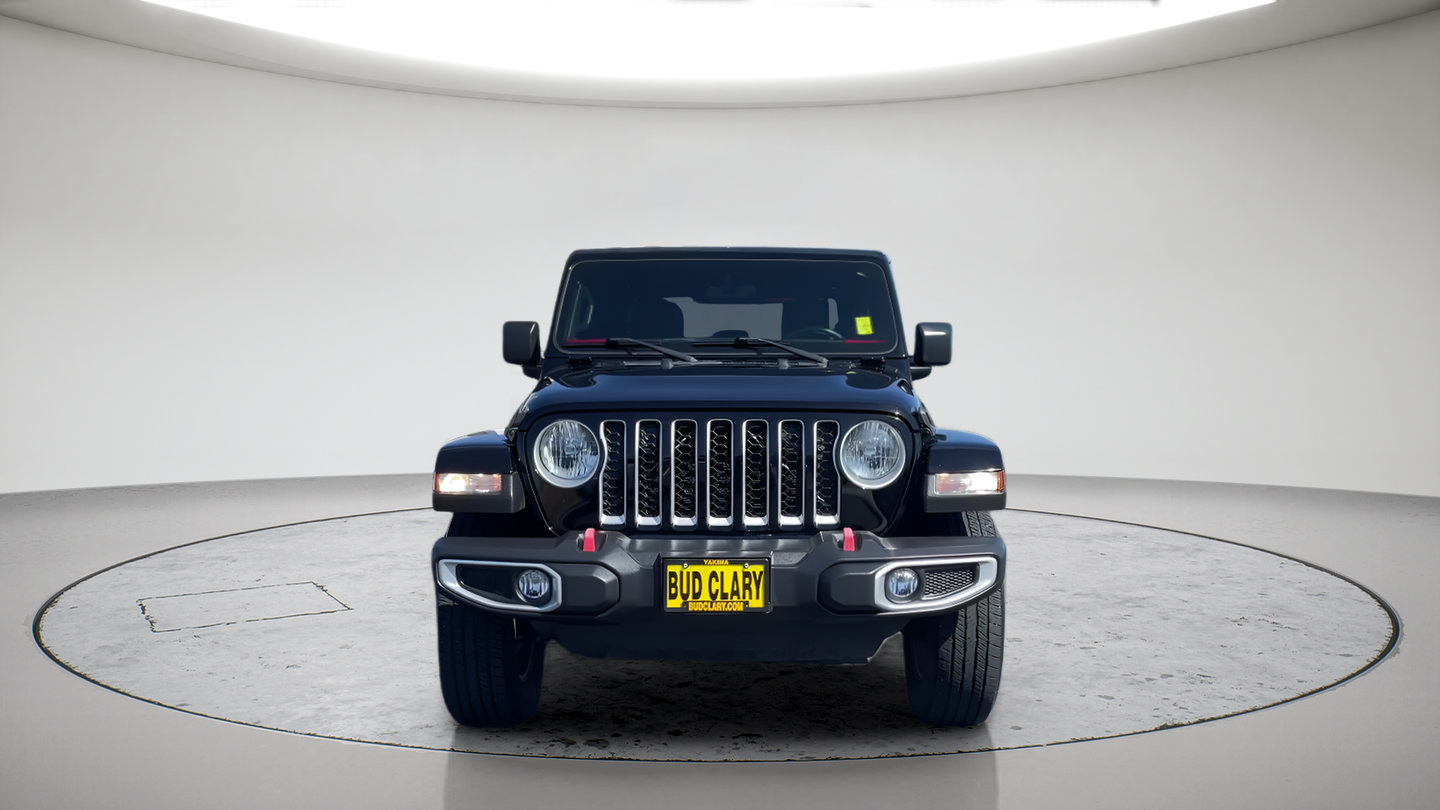 Used 2022 Jeep Gladiator Overland w/ Cold Weather Group AWD/4WD image 2