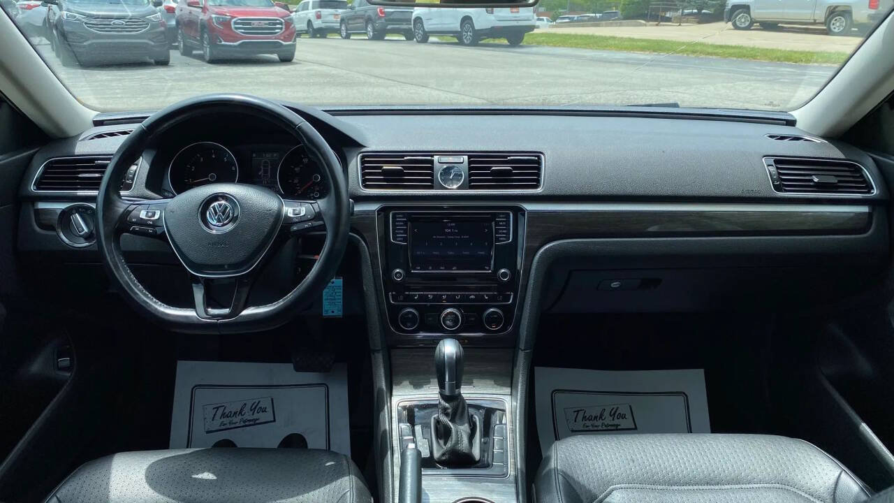 Used 2016 Volkswagen Passat 1.8T SE FWD image 19