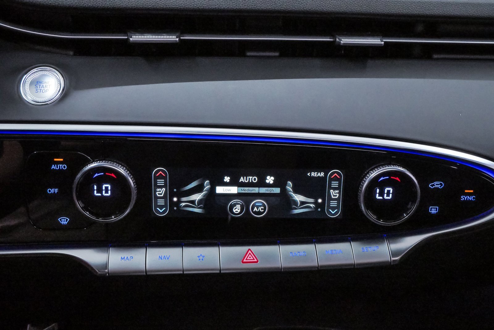 Certified 2025 Genesis GV70 3.5T Sport image 17