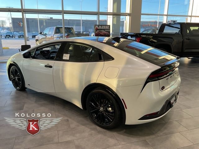 New 2026 Toyota Prius AWD image 4