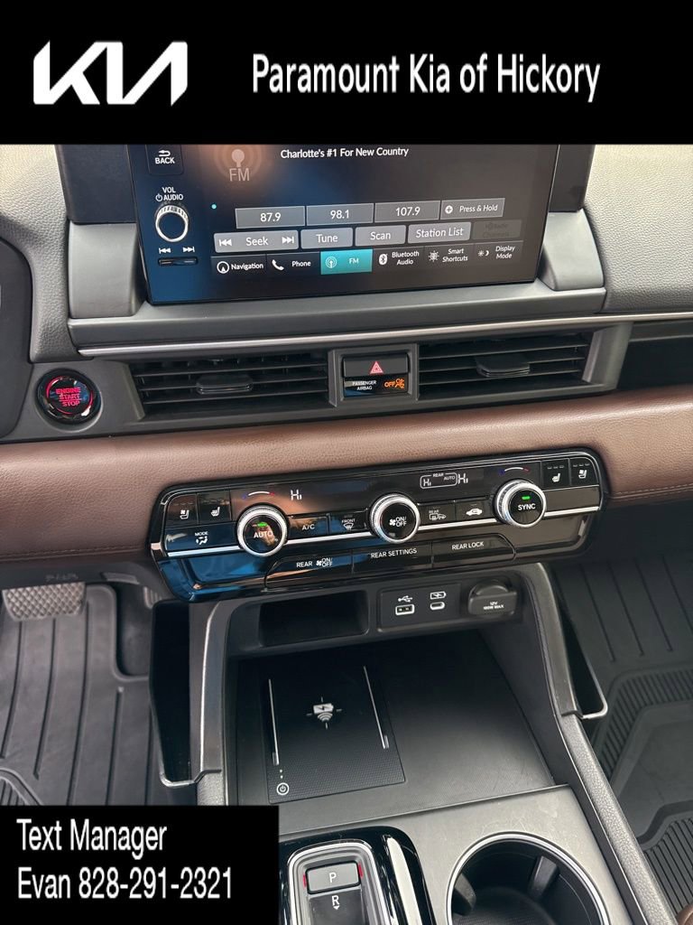 Used 2025 Honda Pilot Elite image 28