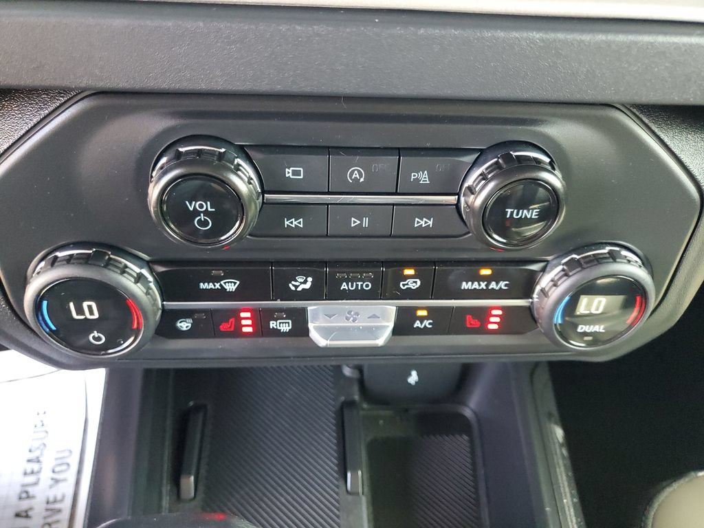 Certified 2025 Ford Bronco Outer Banks AWD/4WD image 31