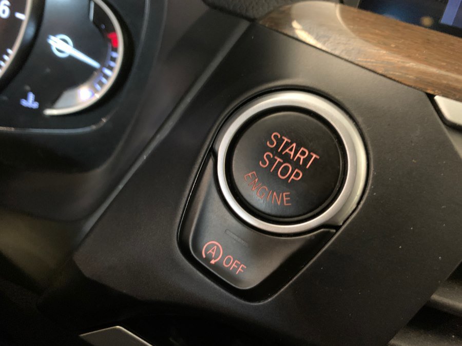 Used 2019 BMW X3 sDrive30i w/ Driving Assistance Package image 25