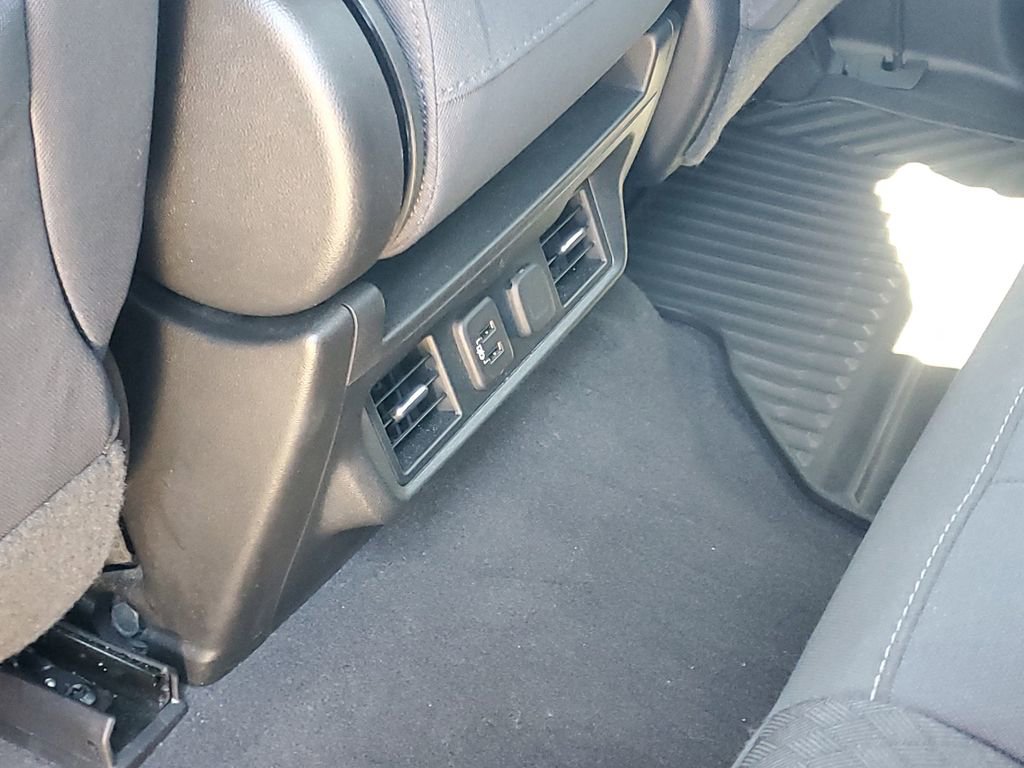 Used 2019 Chevrolet Silverado 1500 LT w/ All-Star Edition RWD image 13