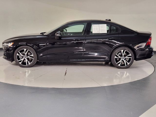 Used 2024 Volvo S60 B5 Core image 5