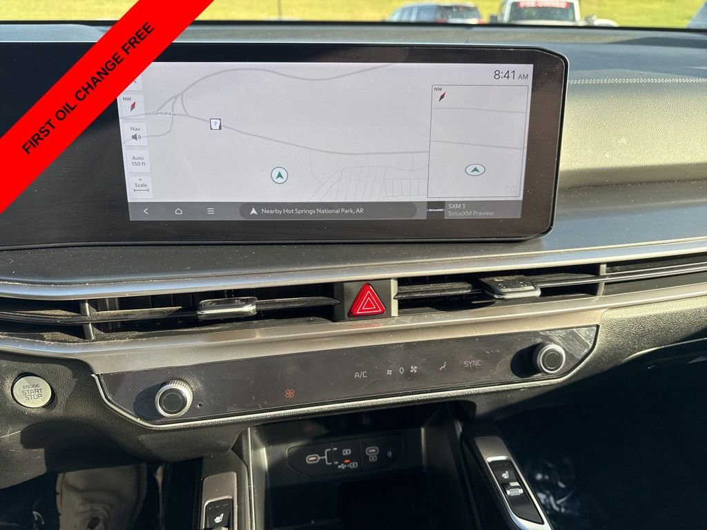 Used 2025 Kia Sorento S image 11