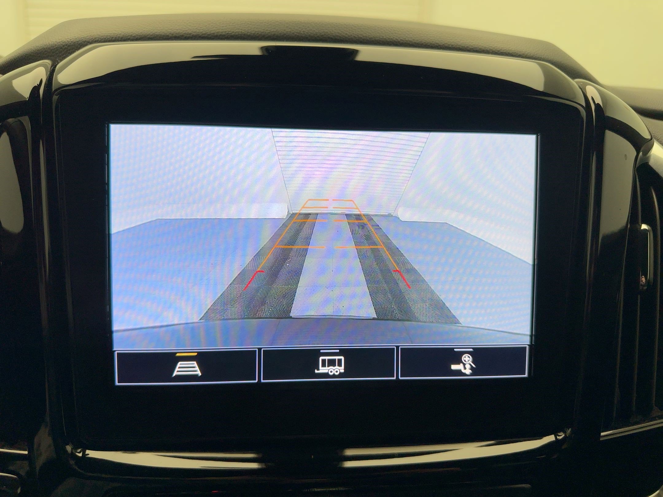 Certified 2022 Chevrolet Traverse LT w/ Midnight/Sport Edition image 23