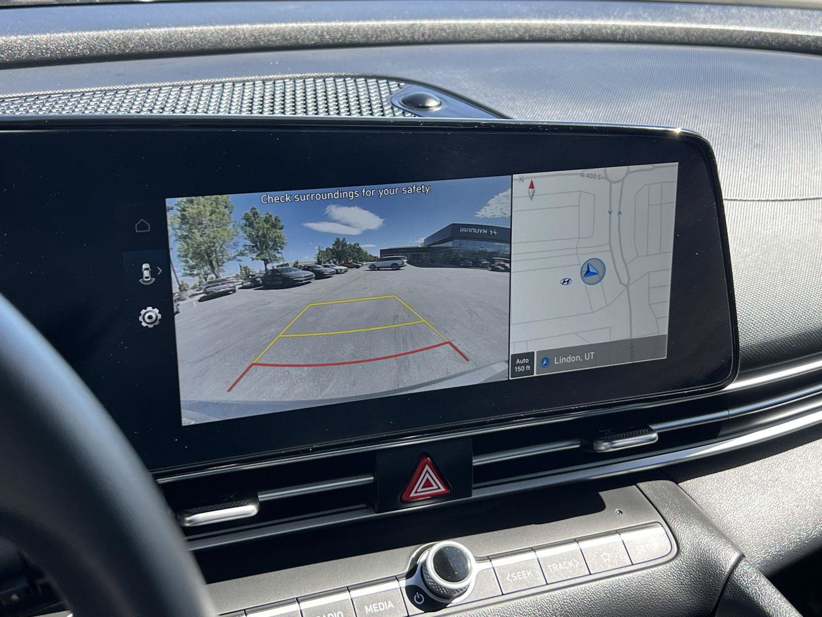 Certified 2026 Hyundai Elantra Limited FWD image 9