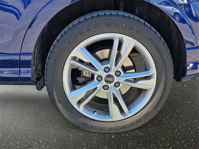 Used 2024 Audi Q3 2.0T Premium Plus w/ Premium Plus Package image 16