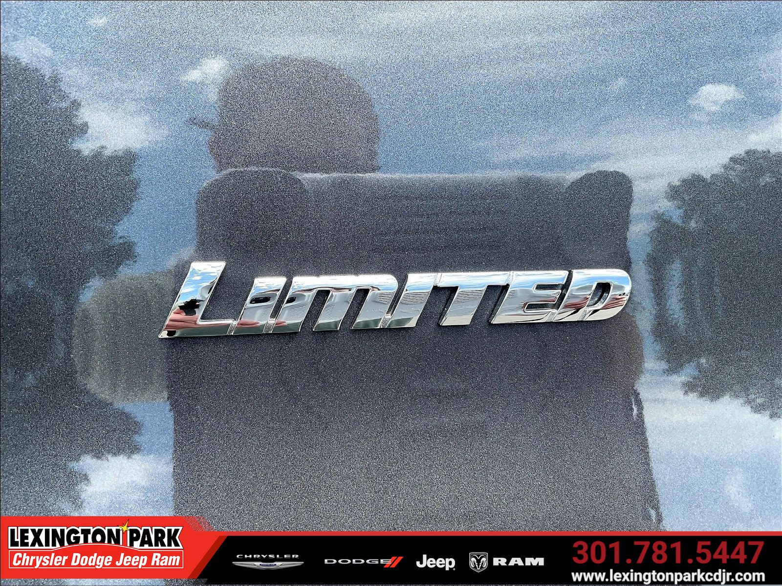 Used 2023 Toyota 4Runner Limited AWD/4WD image 23