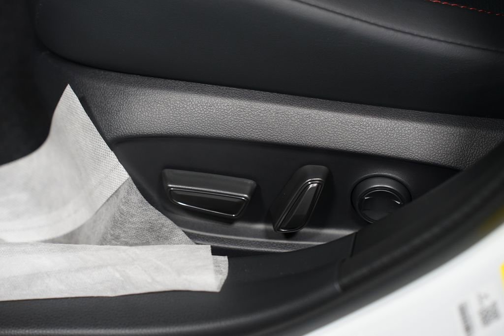 New 2026 Toyota Prius Plug-In Hybrid image 33