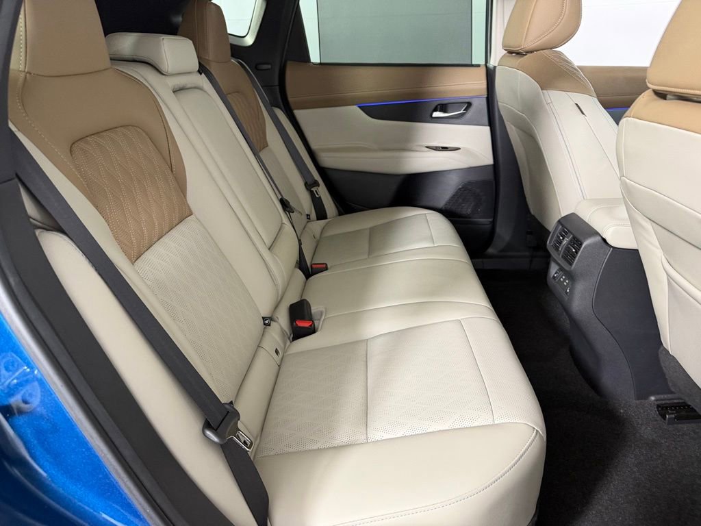 Used 2025 Nissan Murano Platinum image 31