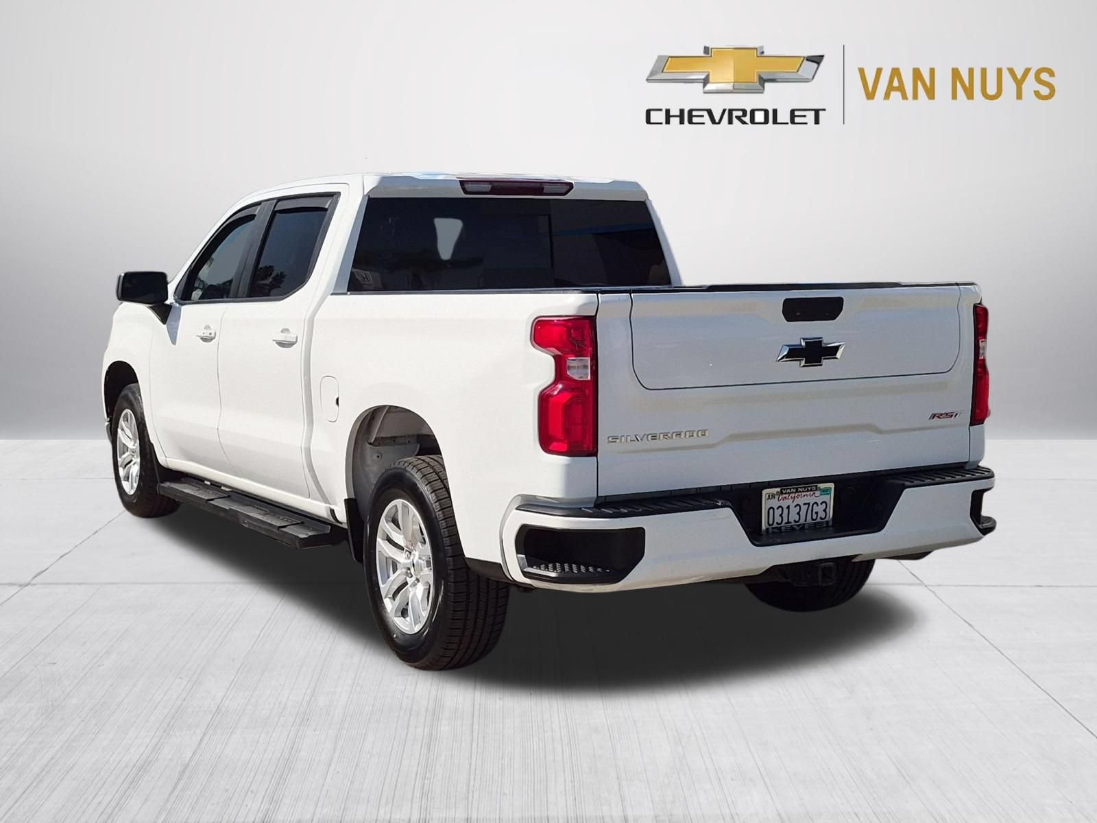 Used 2021 Chevrolet Silverado 1500 RST w/ Convenience Package II RWD image 7