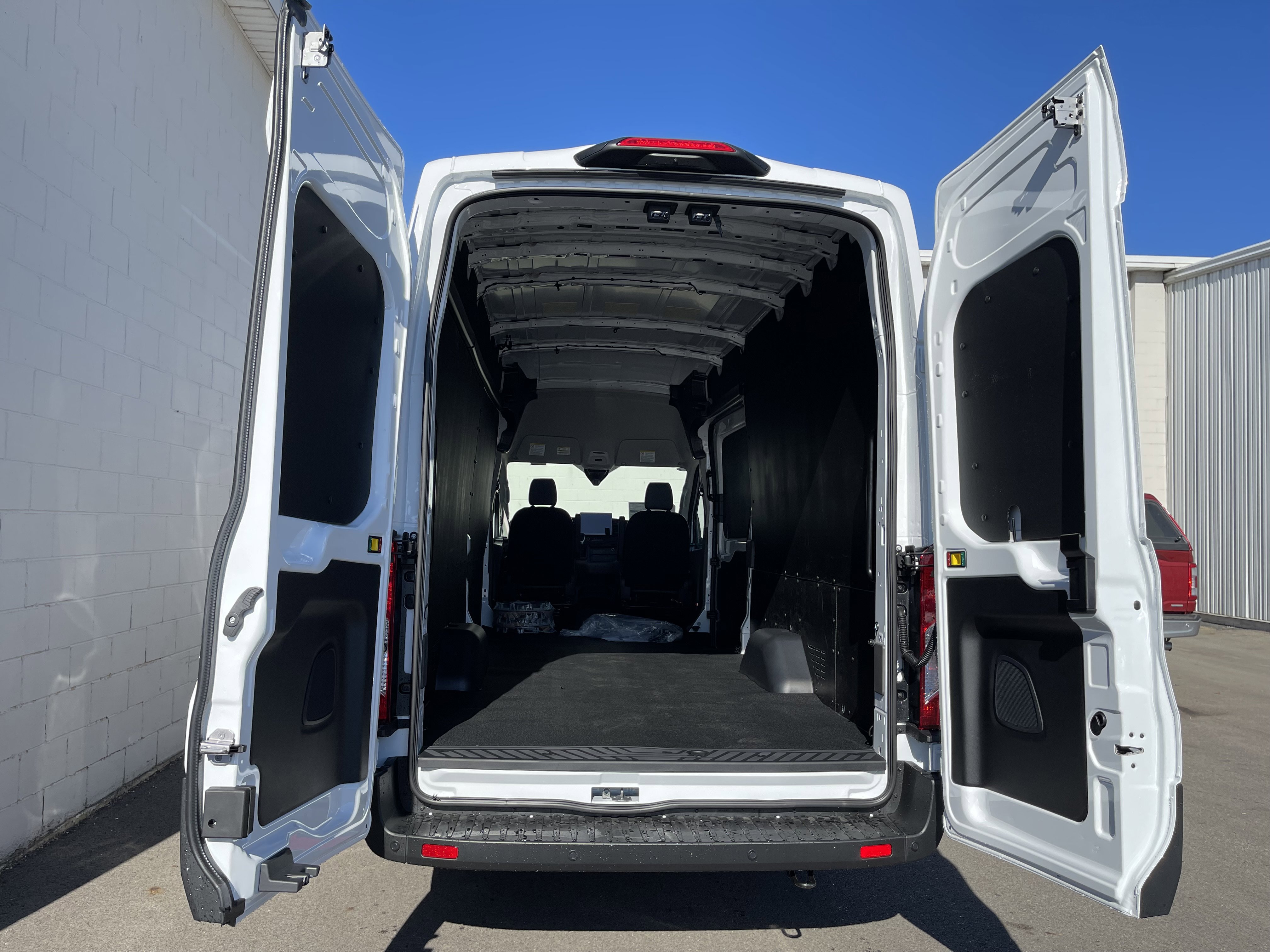 New 2026 Ford Transit 250 148 High Roof Extended w/ Load Area Protection Package image 19