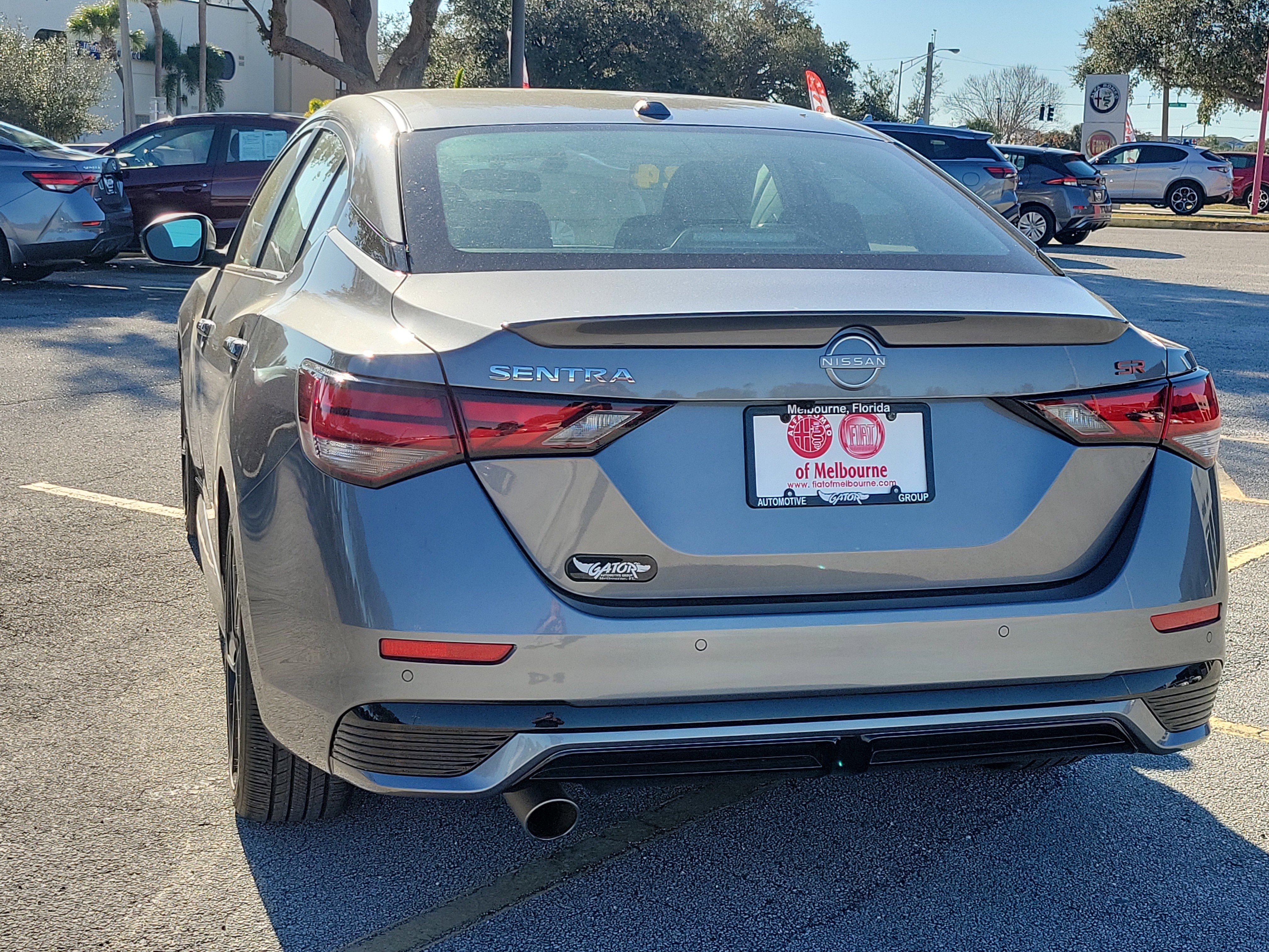 Used 2024 Nissan Sentra SR w/ SR Premium Package FWD image 3