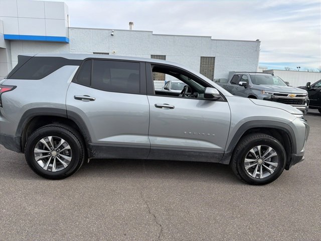 Used 2025 Chevrolet Equinox LT image 14