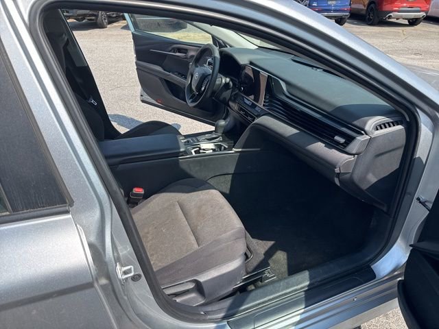 Used 2025 Toyota Camry LE FWD image 13