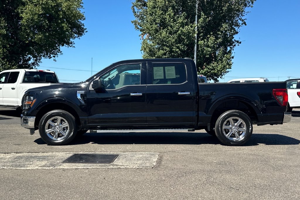 Used 2025 Ford F150 XLT w/ Equipment Group 301A Standard RWD image 7