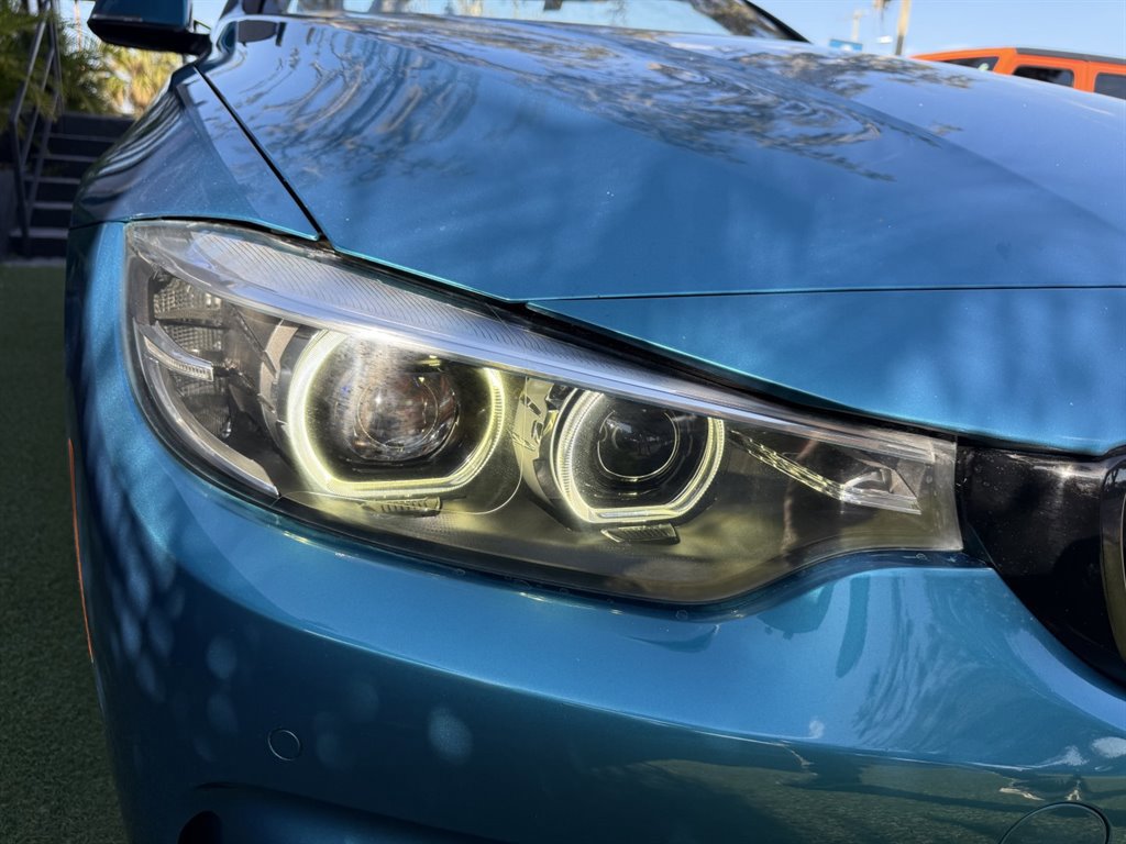 Used 2018 BMW 430i Convertible image 13