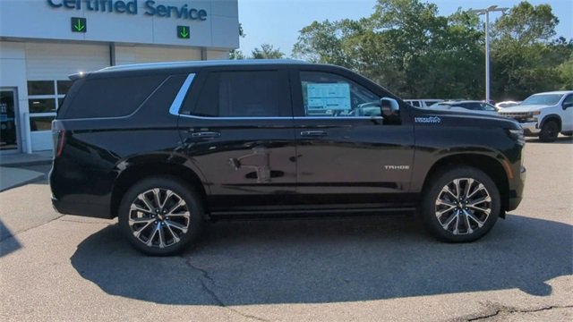 New 2025 Chevrolet Tahoe High Country image 9