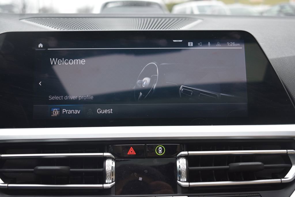 Used 2022 BMW 330e 330e iPerformance image 17