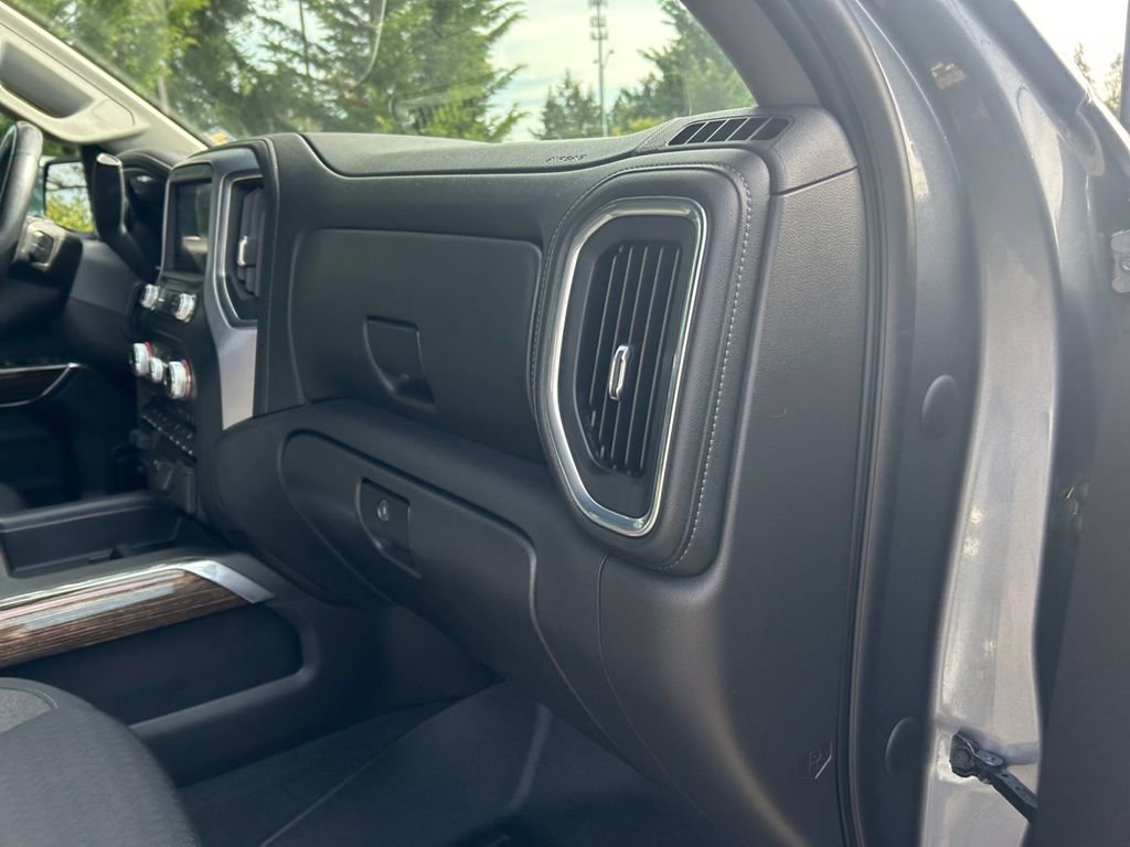 Used 2021 GMC Sierra 1500 Elevation w/ Preferred Package image 26