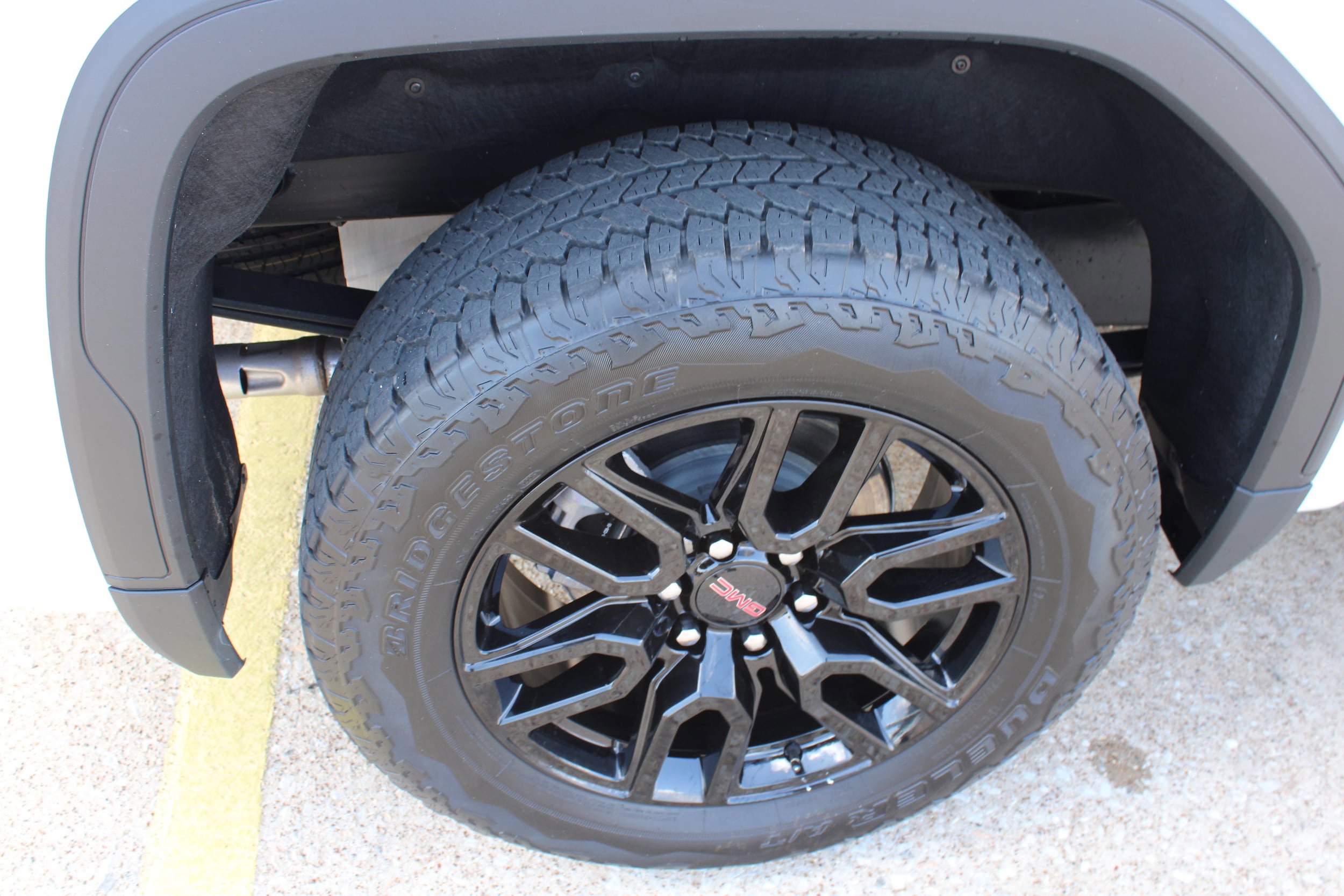 Used 2025 GMC Sierra 1500 Elevation w/ LPO, Elevation Black Package AWD/4WD image 18