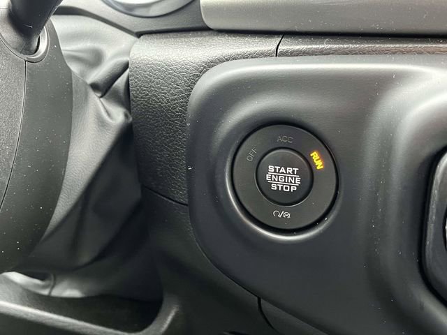 Used 2023 Jeep Wrangler Sahara w/ Cold Weather Group image 32