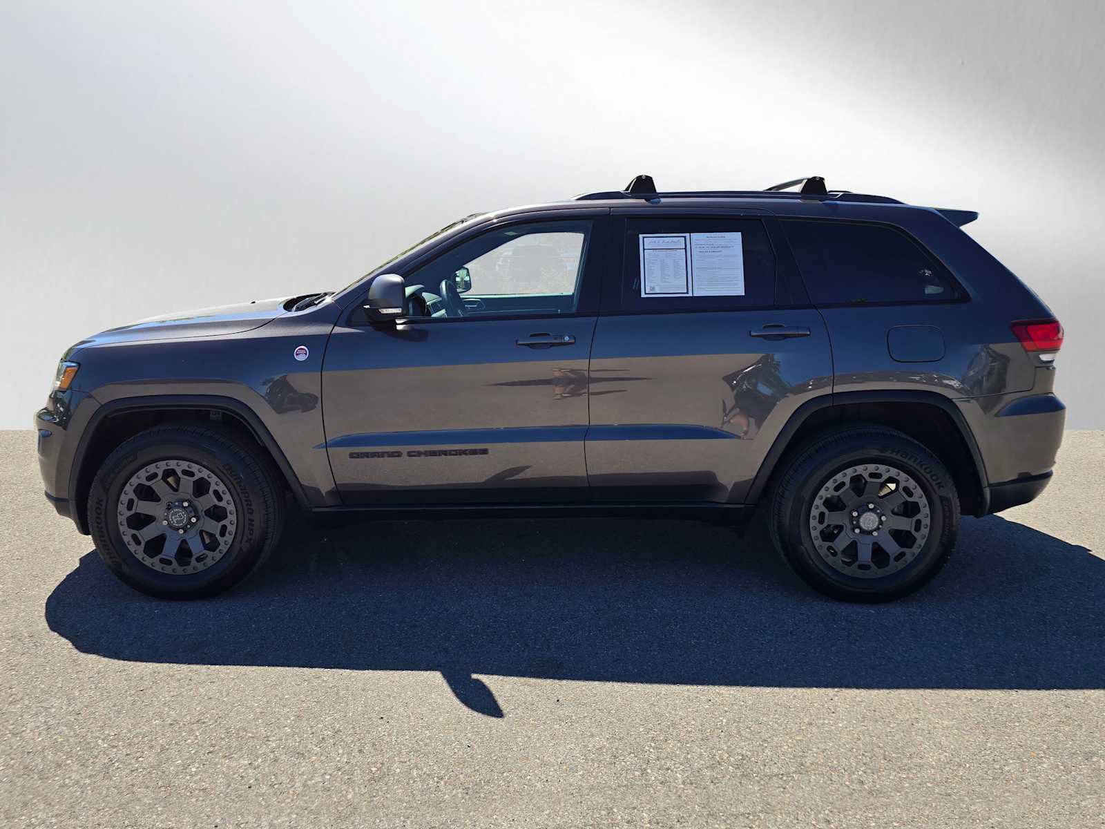 Used 2018 Jeep Grand Cherokee Trailhawk w/ Trailhawk Luxury Group image 6