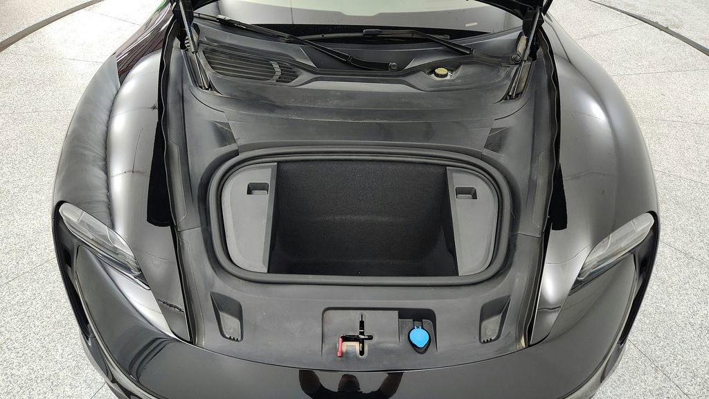 Used 2022 Porsche Taycan Turbo S image 22