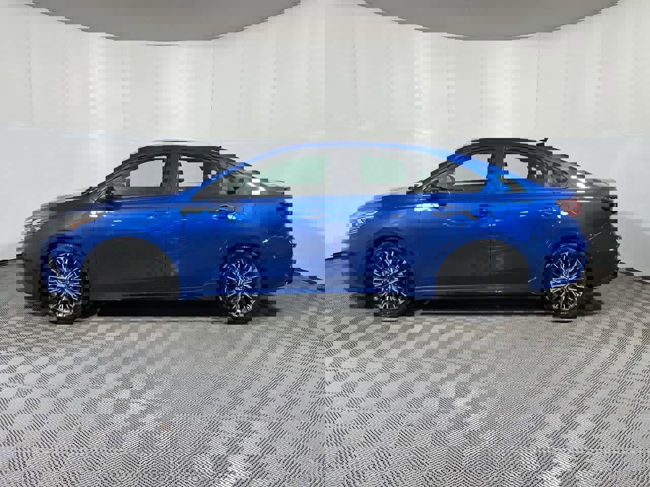 Used 2022 Kia Forte GT-Line w/ GT-Line Premium Package image 5