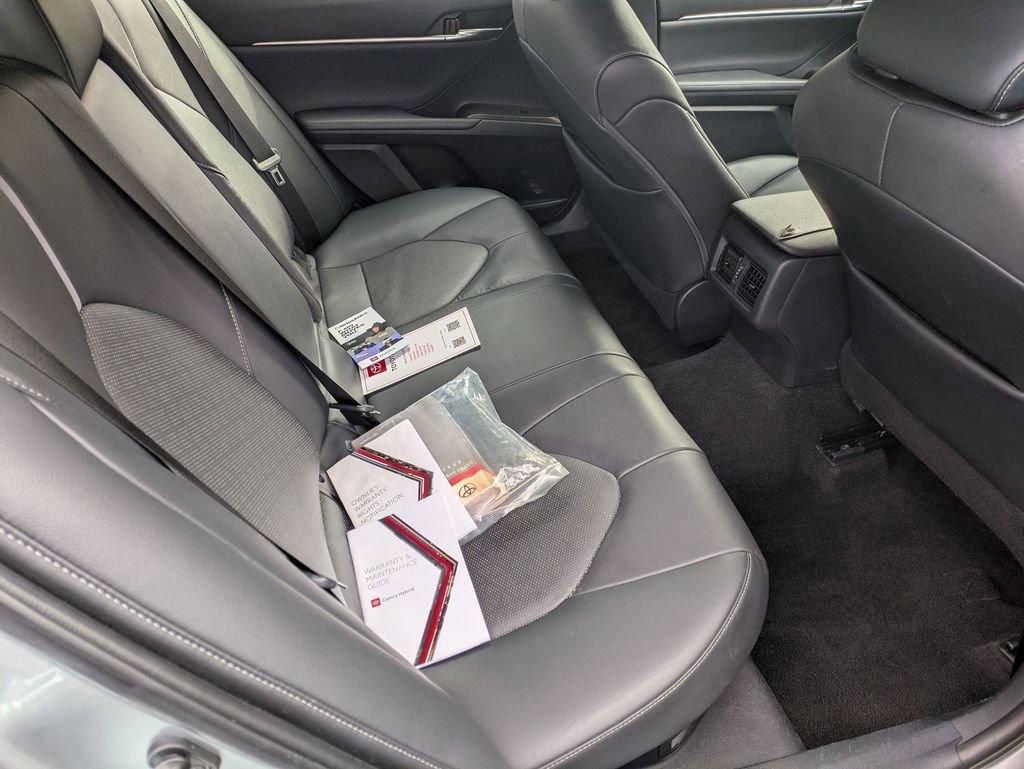 Used 2021 Toyota Camry XSE w/ Navigation Upgrade Package image 23