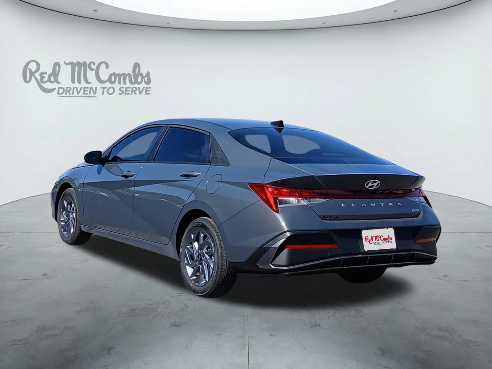 New 2026 Hyundai Elantra Blue image 3