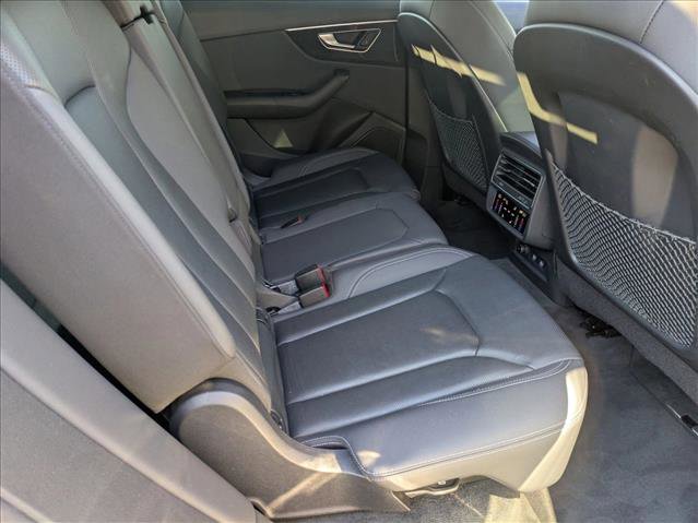 Used 2019 Audi Q8 Premium Plus w/ Premium Plus AWD/4WD image 20