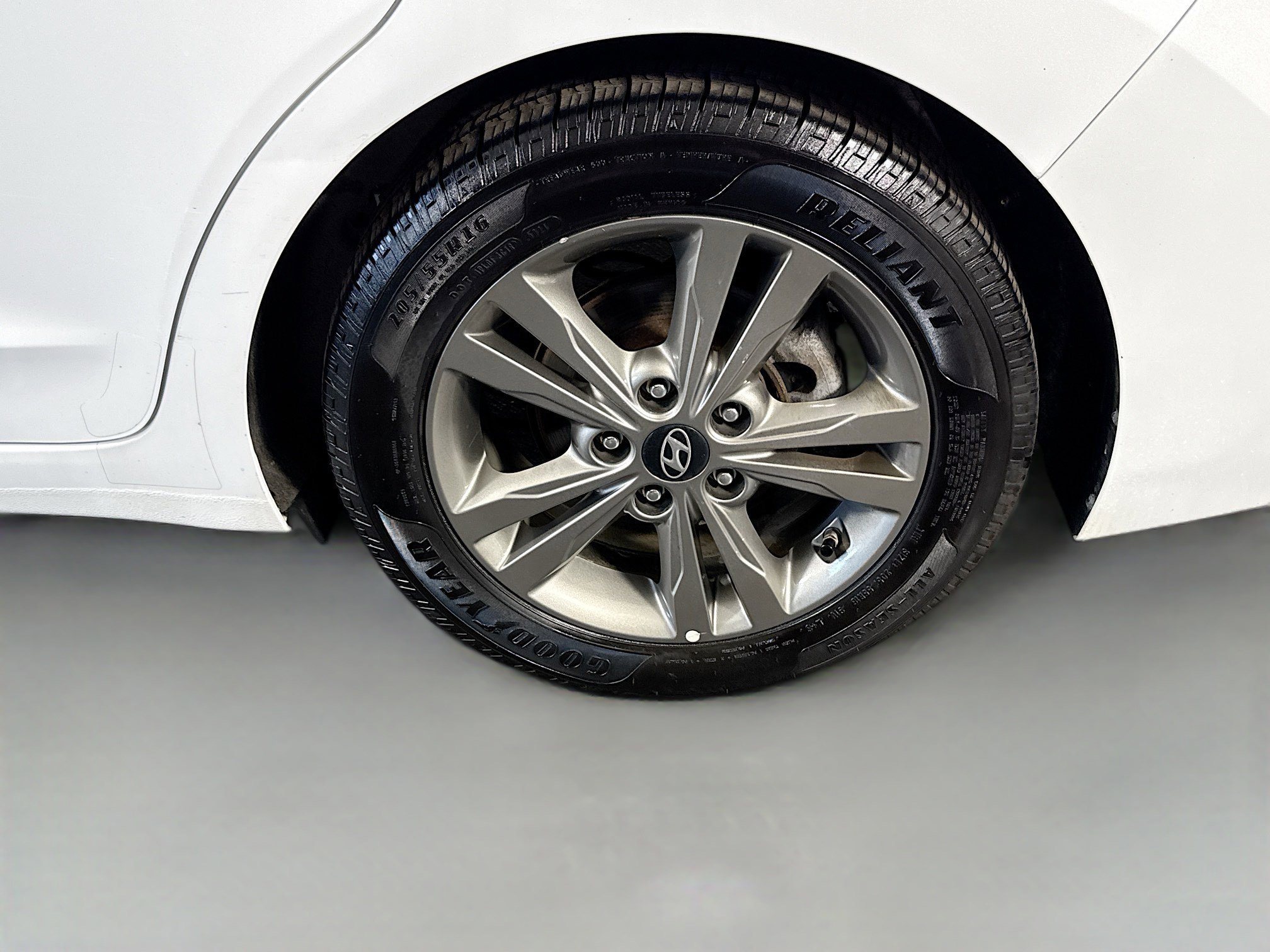 Used 2018 Hyundai Elantra SEL image 36