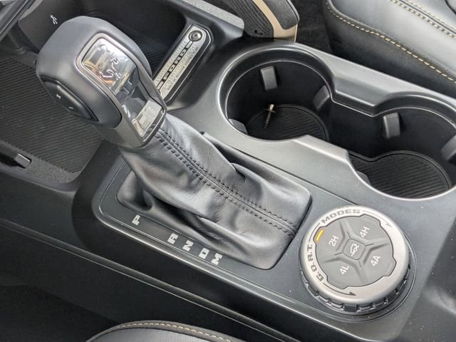 New 2025 Ford Bronco Badlands w/ Sasquatch Package image 14