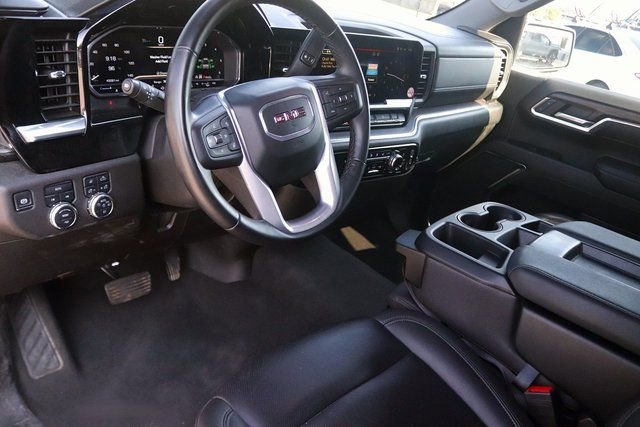 Used 2024 GMC Sierra 1500 SLT AWD/4WD image 15