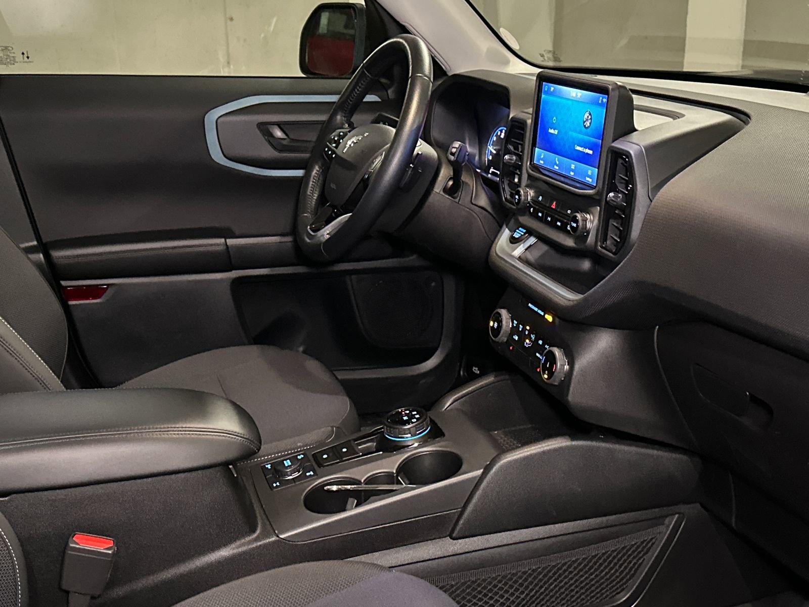 Used 2023 Ford Bronco Sport Badlands image 11