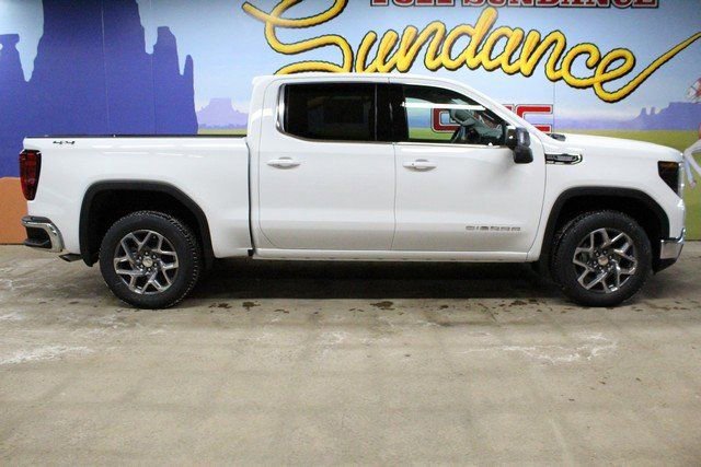 New 2026 GMC Sierra 1500 SLE w/ Preferred Package