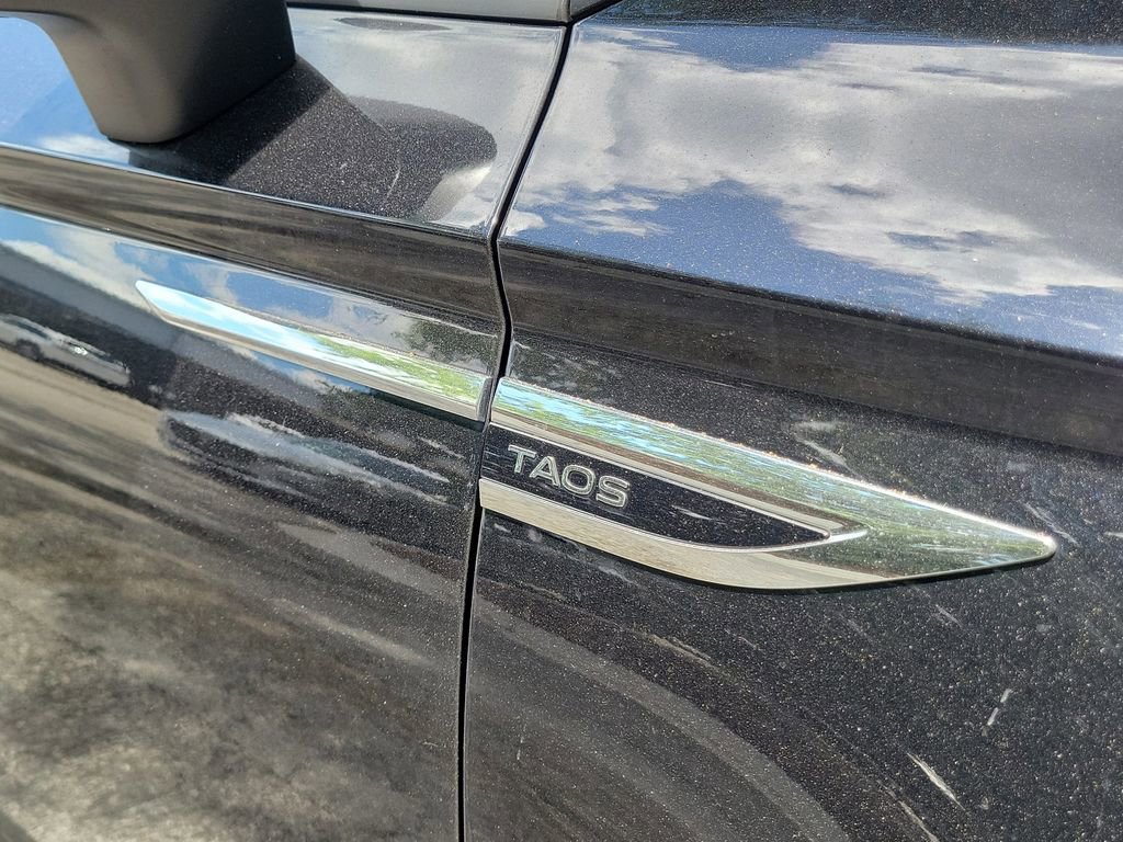 Used 2023 Volkswagen Taos S FWD image 11