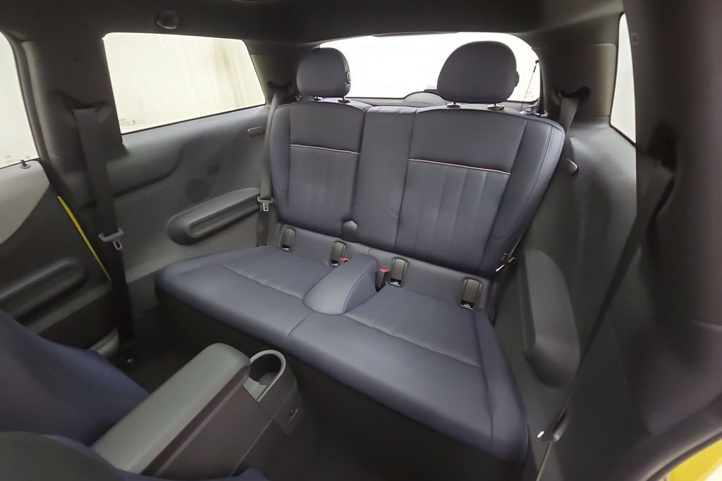 Certified 2025 MINI Cooper S image 24