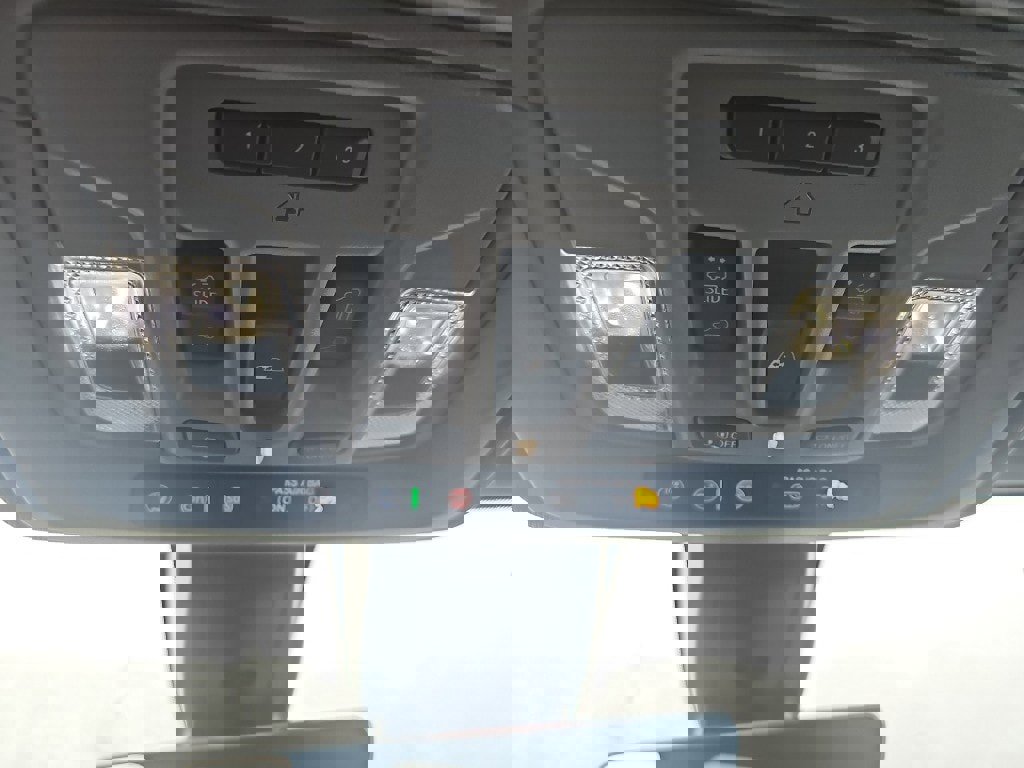 Used 2022 GMC Sierra 3500 Denali w/ Denali Ultimate Package image 23